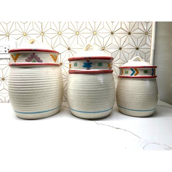 Vintage Saratoga Treasure Craft USA Ceramic Canister Set (Set of 3) - Picture 1 of 10